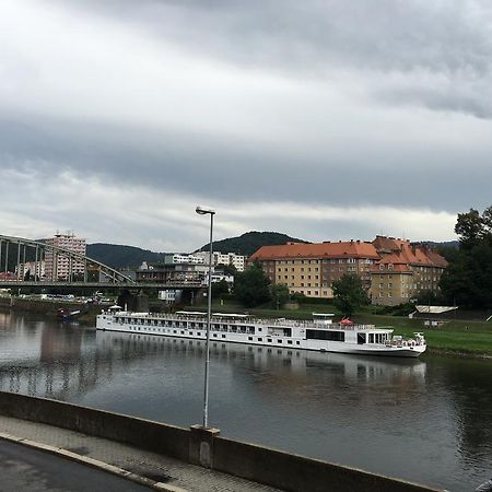 City Apartment Decin Exterior photo